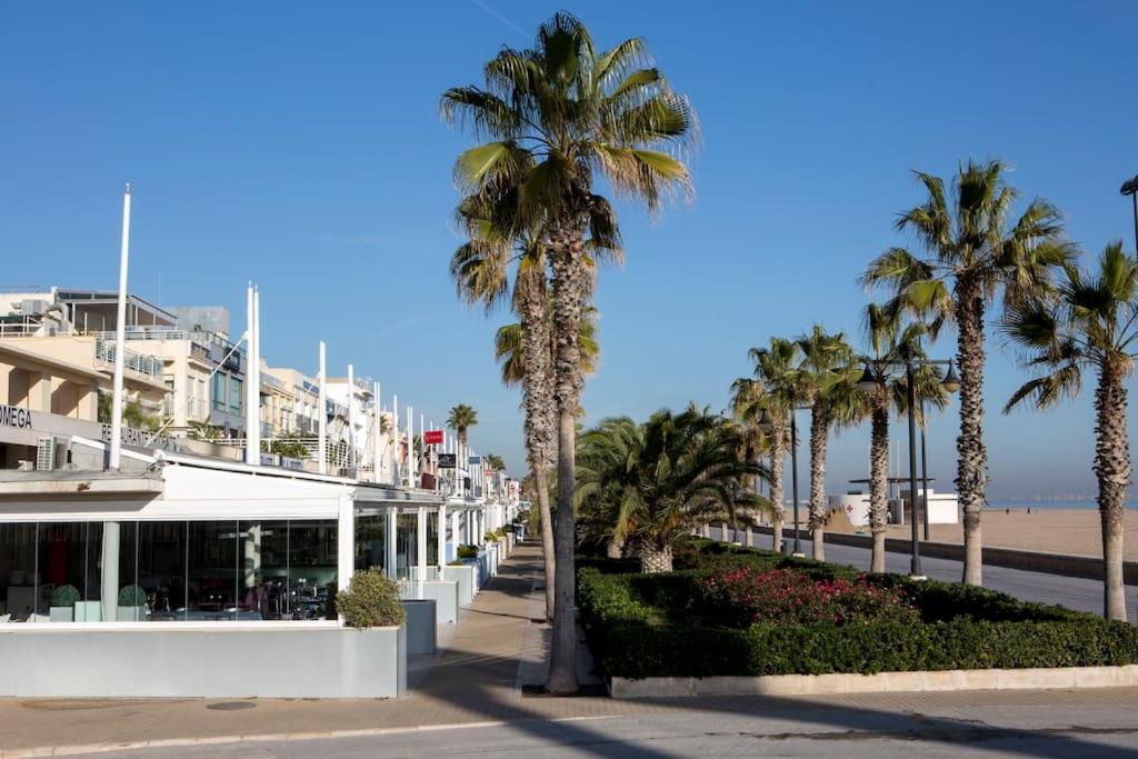 Elegante Apartamento Cerca De La Playa Apartamento Valencia Exterior foto